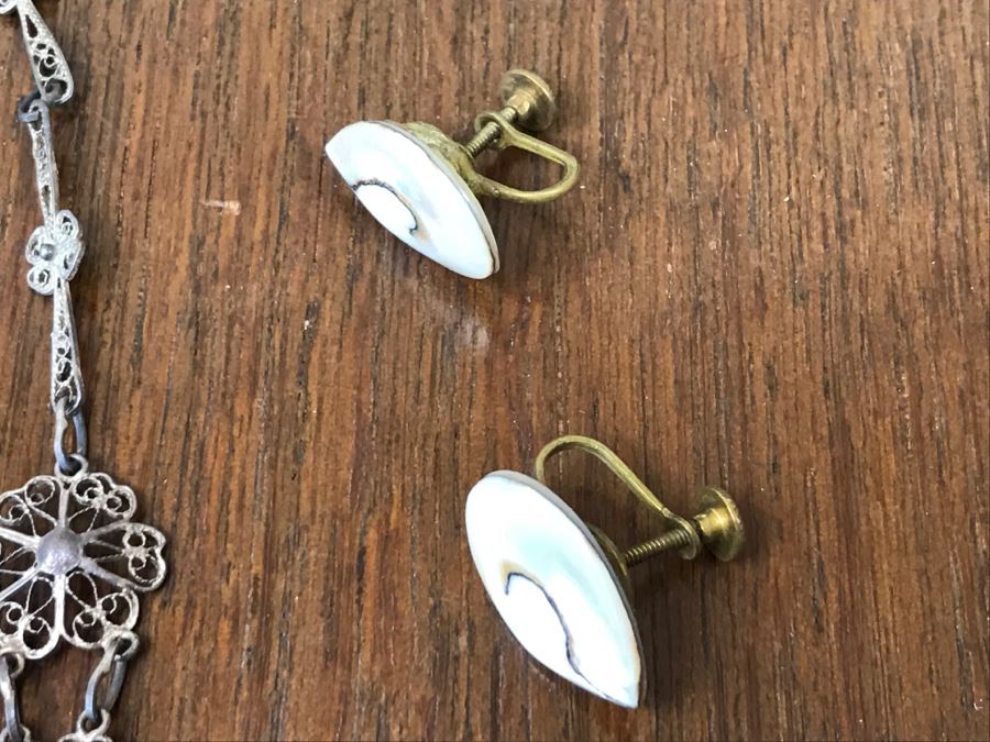 Vintage Filigree Necklace With Shell, Shell Bracelet And Pair Of Earrings [Photo 11]