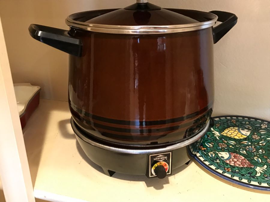 Kitchen Pantry Lot Featuring Corning Ware Covered Dish, Bundt Pan, Pacific Cermaic Blue Bowl, West Bend Crock Pot - See All Photos [Photo 12]
