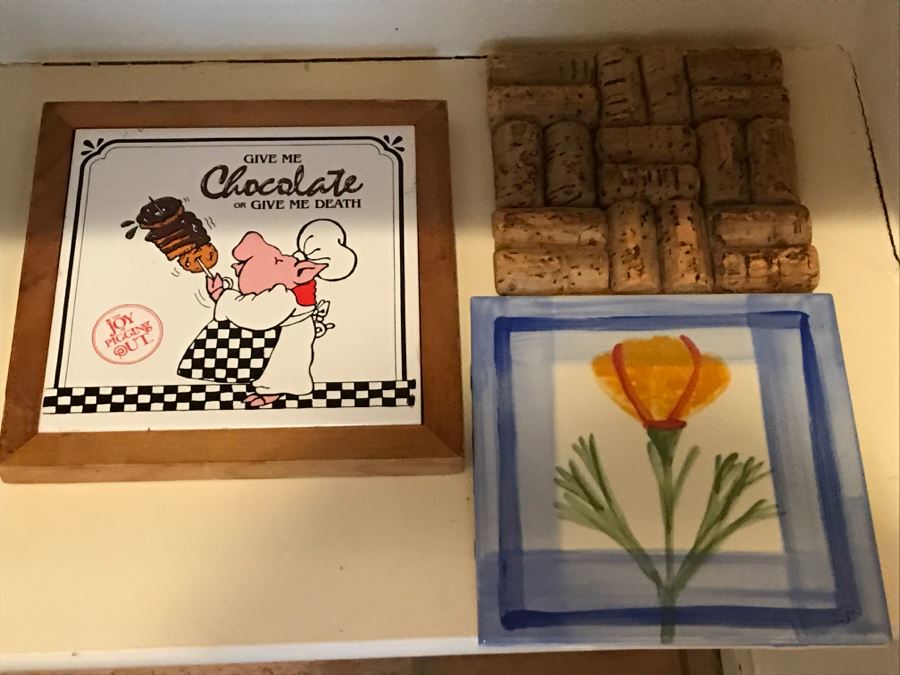 Kitchen Pantry Lot Featuring Corning Ware Covered Dish, Bundt Pan, Pacific Cermaic Blue Bowl, West Bend Crock Pot - See All Photos [Photo 19]