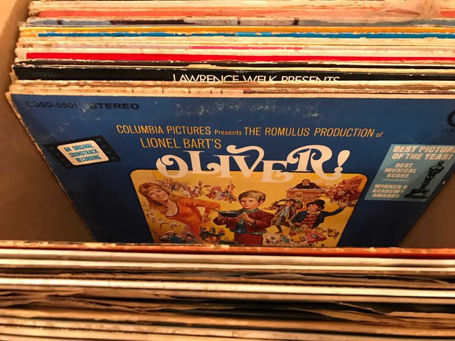 (2) Boxes Of Vintage Vinyl Records 33RPM Lot Includes Bob Dylan's Greatest Hits, Elton John's Goodbye Yellow Brick Road, Musicals, Nat King Cole - See Photos [Photo 13]