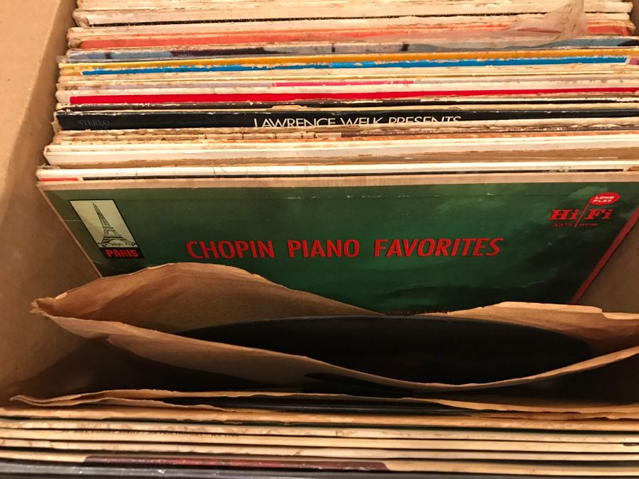 (2) Boxes Of Vintage Vinyl Records 33RPM Lot Includes Bob Dylan's Greatest Hits, Elton John's Goodbye Yellow Brick Road, Musicals, Nat King Cole - See Photos [Photo 11]