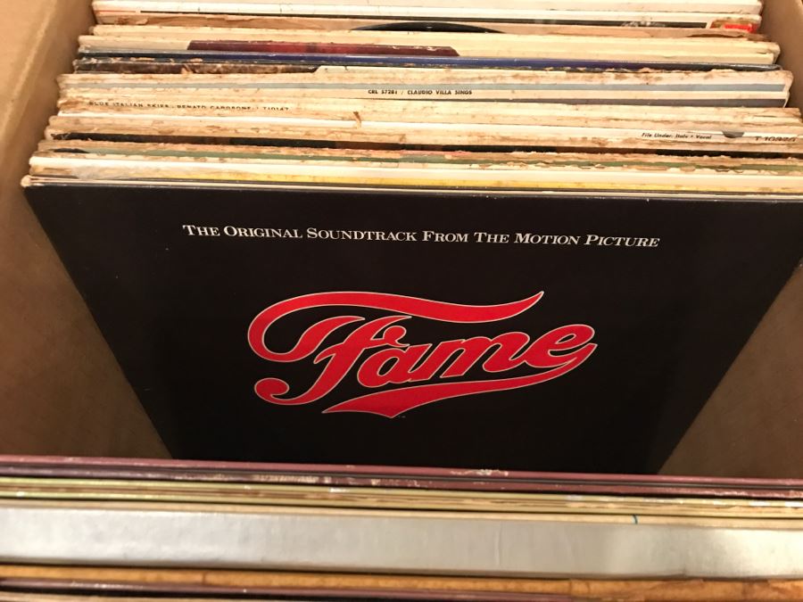 (2) Boxes Of Vintage Vinyl Records 33RPM Lot Includes Bob Dylan's Greatest Hits, Elton John's Goodbye Yellow Brick Road, Musicals, Nat King Cole - See Photos [Photo 8]