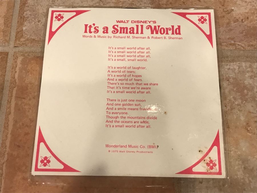 Vintage 1975 Walt Disney Productions It's A Small World Picture Disc Vinyl Record WD-2 33RPM [Photo 5]