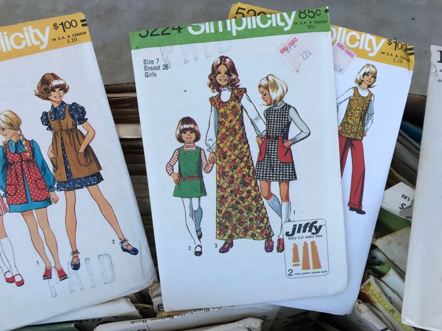 Huge Lot Of Vintage Patterns For Sewing [Photo 8]