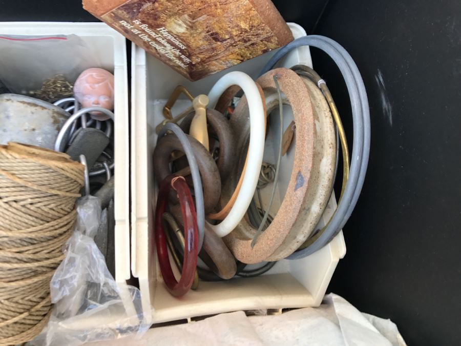 Huge Crafting Supplies Lot Including Yarn, Threads, Fabrics, Real Feathers, Fur Pelts, Books And More - See All Photos [Photo 23]