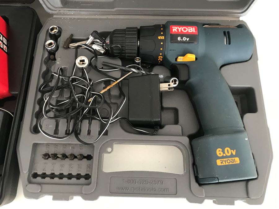 JUST ADDED - Pair Of Cordless Drills [Photo 2]