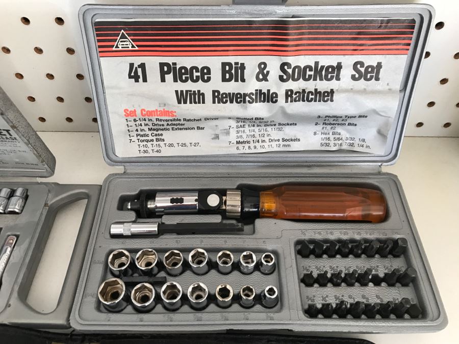 JUST ADDED - Tool Lot With Various Bit And Socket Wrench Sets [Photo 4]