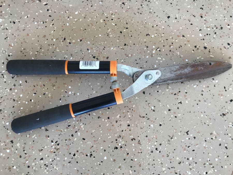 JUST ADDED - FISKARS Garden Tools  Shrub Tree Trimmer [Photo 6]