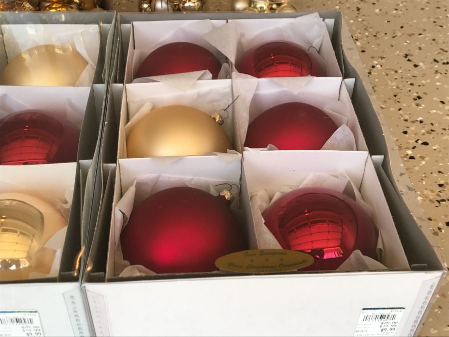 JUST ADDED - Christmas Ornament Lot [Photo 4]