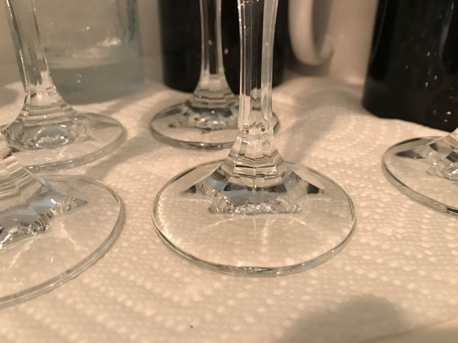 JUST ADDED - Kitchen Glasses, Coffee Cups And Stemware Glass Lot [Photo 12]