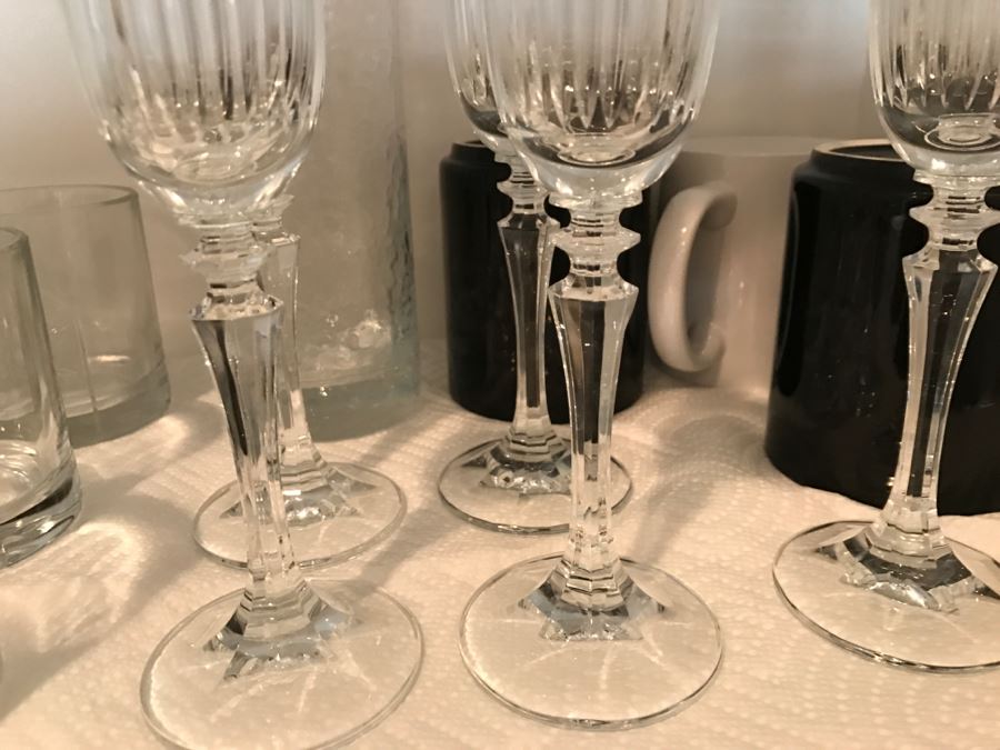 JUST ADDED - Kitchen Glasses, Coffee Cups And Stemware Glass Lot [Photo 11]