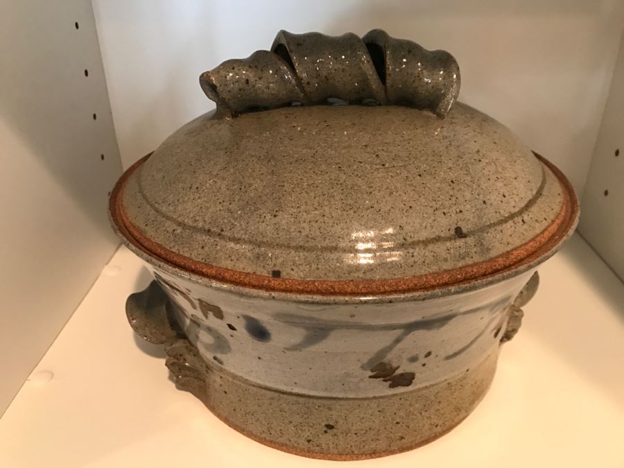 JUST ADDED - Kitchen Lot With Pottery, Crystal Vase, Pitcher, KLM Salt And Pepper Shakers, And China [Photo 3]