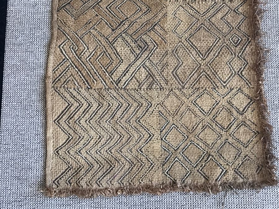 JUST ADDED - Framed Vintage Textile [Photo 4]