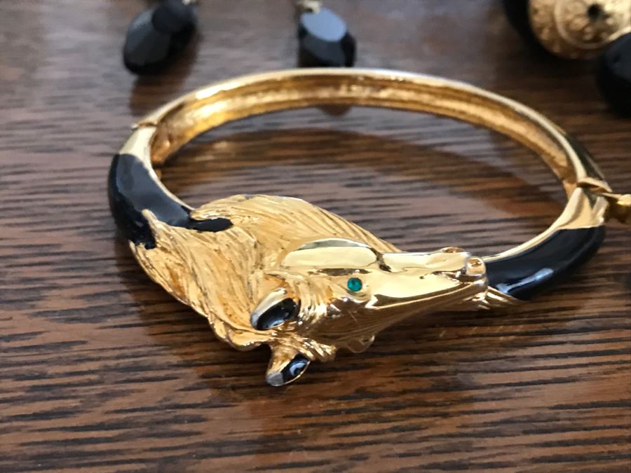 JUST ADDED - Vintage Costume Jewelry Lot [Photo 5]