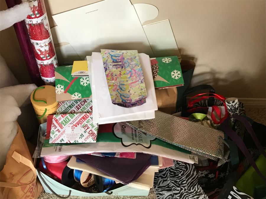 JUST ADDED - Wrapping Paper, Wrapping Supplies And Gift Bag Lot [Photo 1]