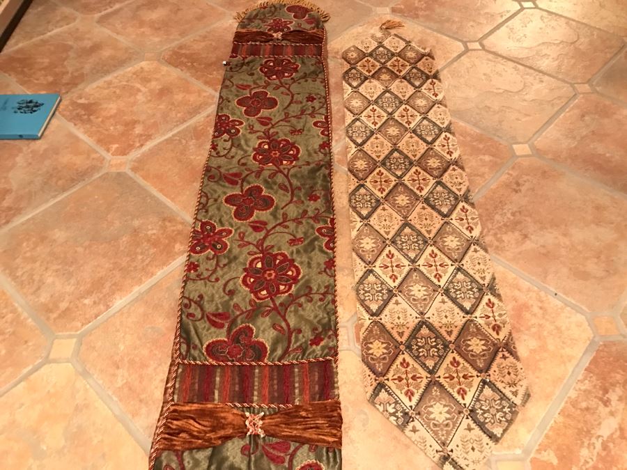 JUST ADDED - Pair Of Table Runners [Photo 4]