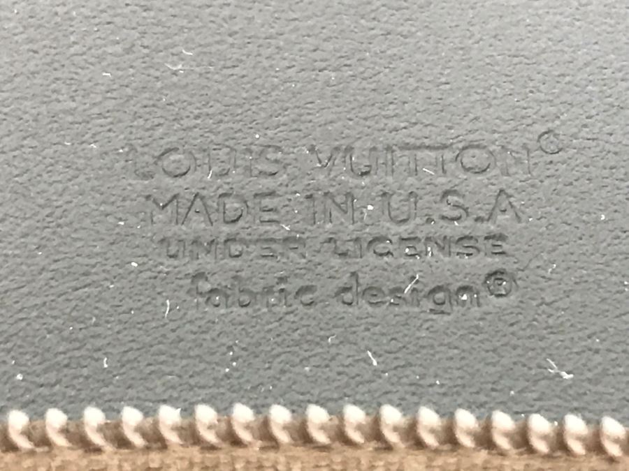 Louis Vuitton® Mark Folder Monogram. Size  Louis vuitton laptop bag, Louis  vuitton, Monogrammed stationery