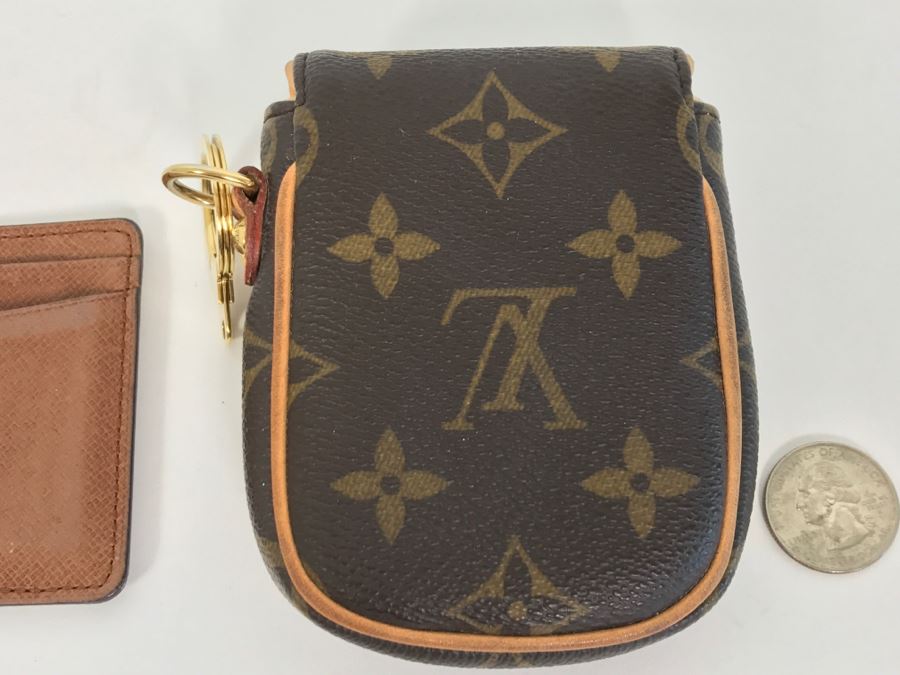 LOUIS VUITTON Monogram Pouch Purse Handbag With Clip Ring And LOUIS VUITTON Credit Card License Holder Organizer [Photo 9]