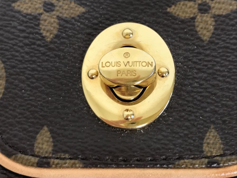 LOUIS VUITTON Monogram Pouch Purse Handbag With Clip Ring And LOUIS VUITTON Credit Card License Holder Organizer [Photo 5]