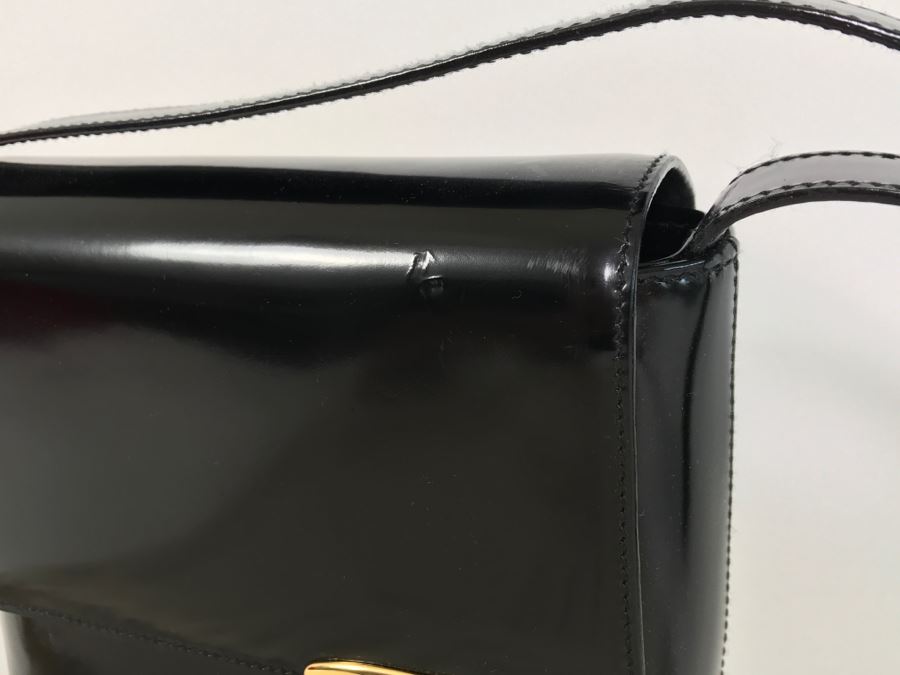 GUCCI Handbag Black With GUCCI Dust Jacket (See Slight Blemish On Top In Photos) [Photo 6]