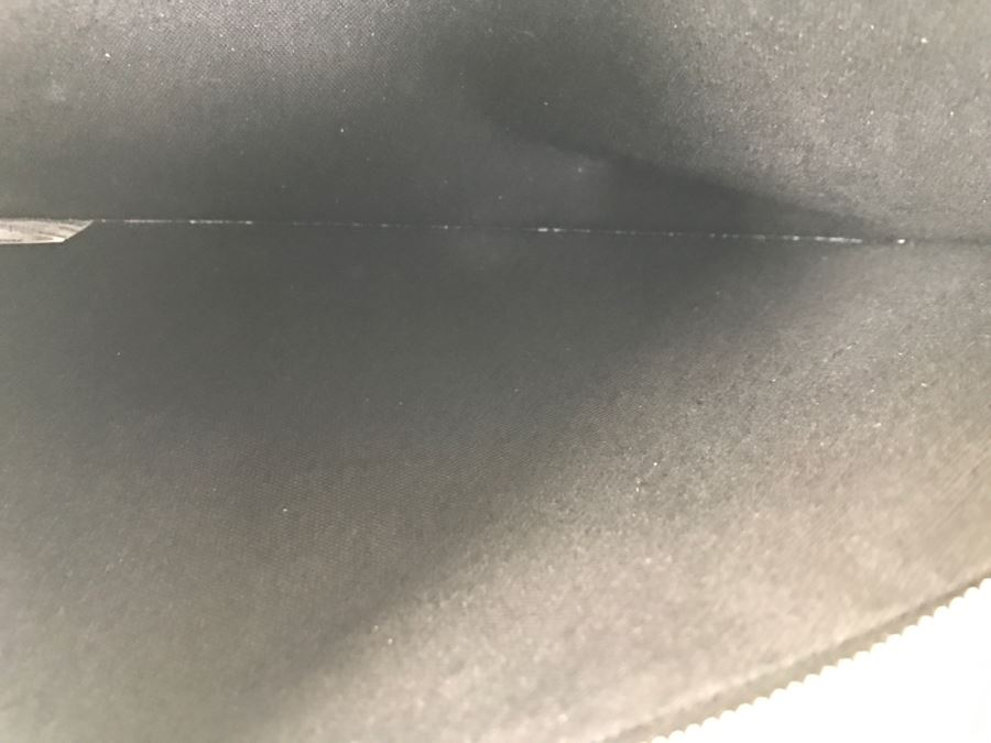 GIVENCHY Italy Antigona-Pochette Pouch Black Yellow In Box [Photo 8]