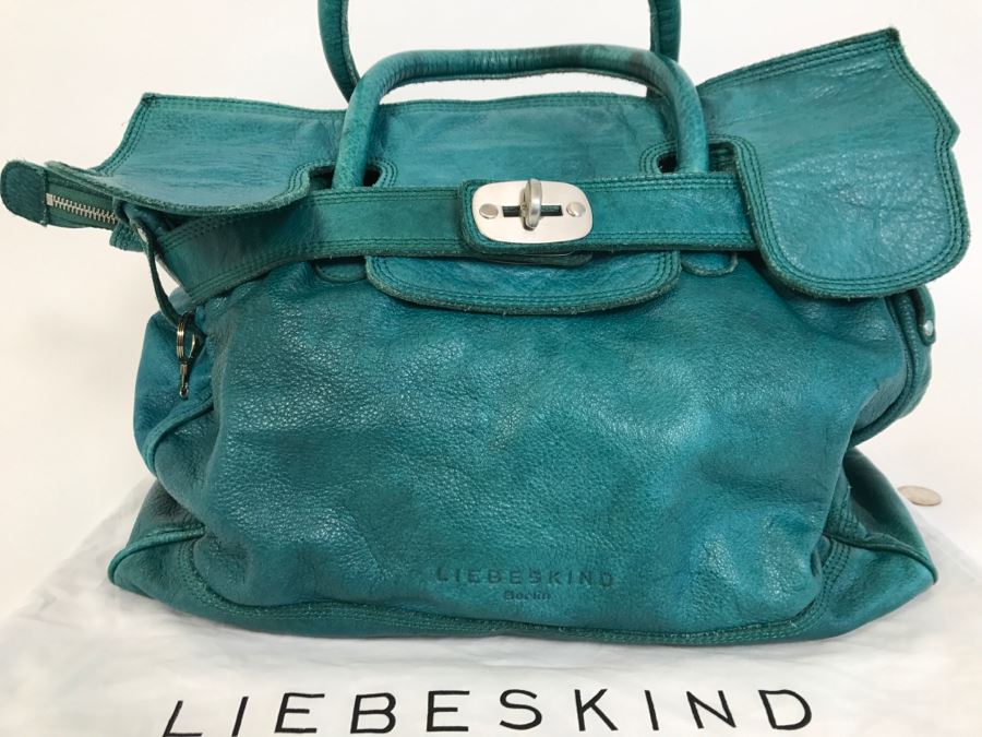 LIEBESKIND Berlin Handbag With LIEBESKIND Dust Jacket [Photo 3]