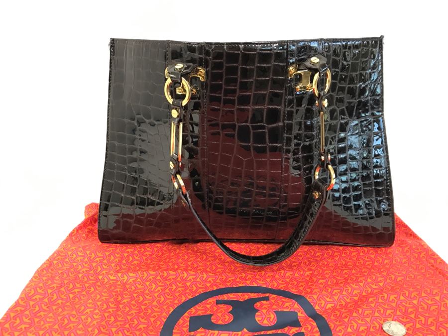 Tory Burch Handbag With Dust Jacket [Photo 8]