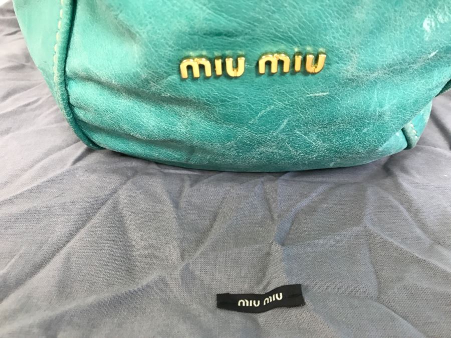 Miu Miu Handbag With Dust Jacket [Photo 5]