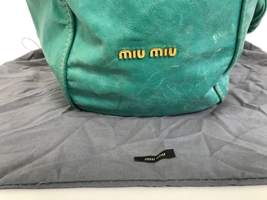 Miu Miu Handbag With Dust Jacket [Photo 4]