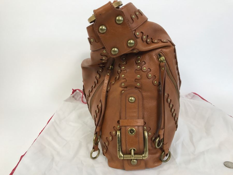 Isabella Fiore Handbag With Dust Jacket [Photo 9]