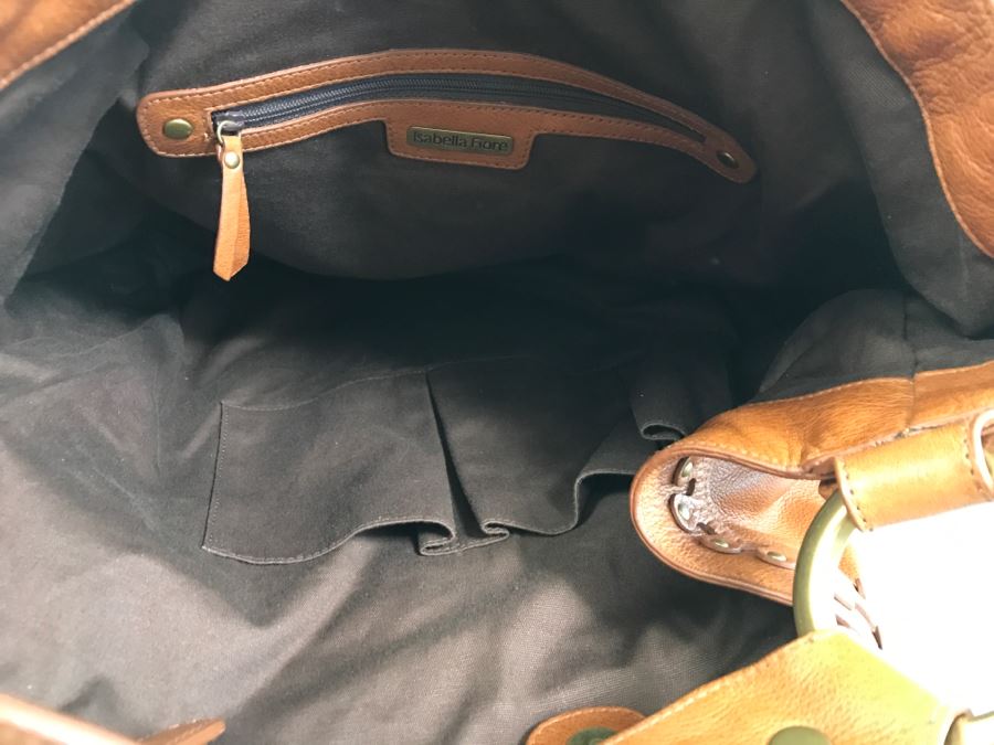 Isabella Fiore Handbag With Dust Jacket Isabella Fiore Handbag With Dust Jacket