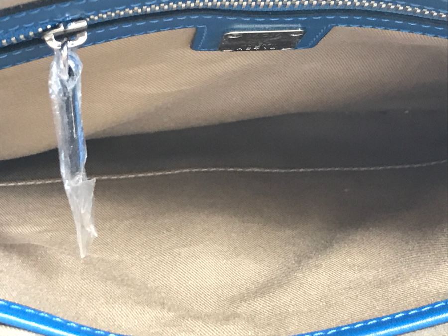 MCM Handbag With Dust Jacket [Photo 11]