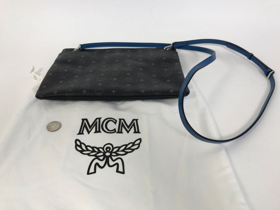 MCM Handbag With Dust Jacket [Photo 3]