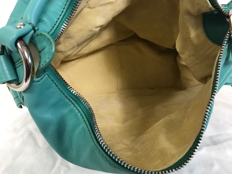 Marc Jacobs Handbag With Marc Jacobs Dust Jacket [Photo 13]