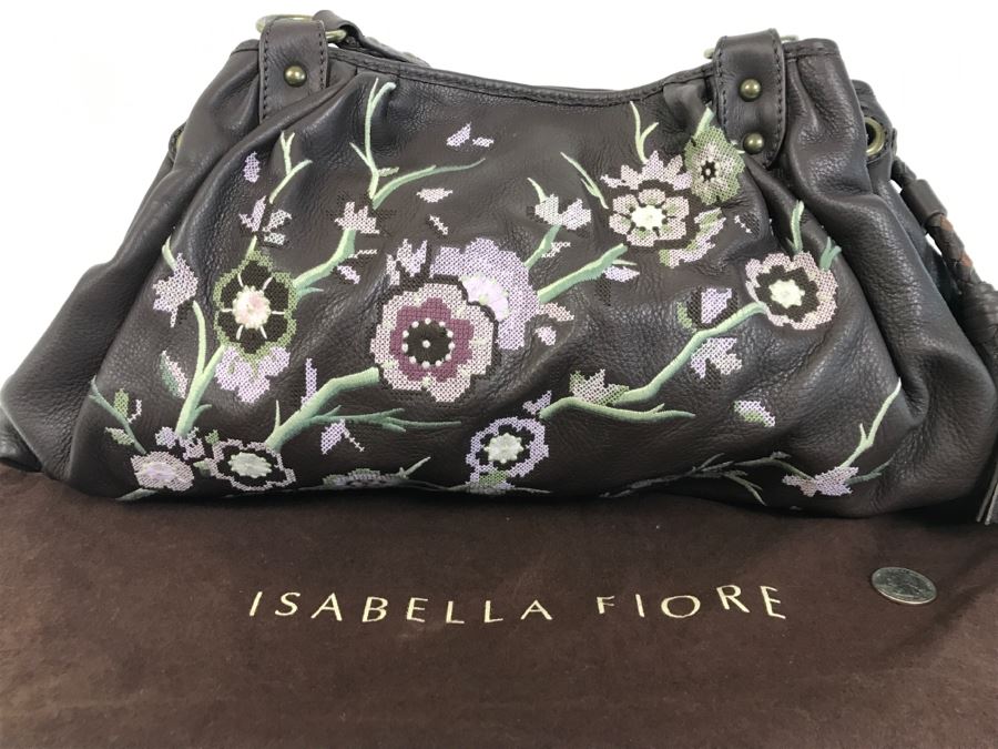Isabella Fiore Handbag With Dust Jacket [Photo 7]
