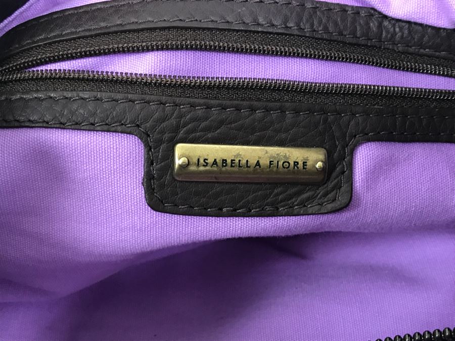 Isabella Fiore Handbag With Dust Jacket [Photo 11]