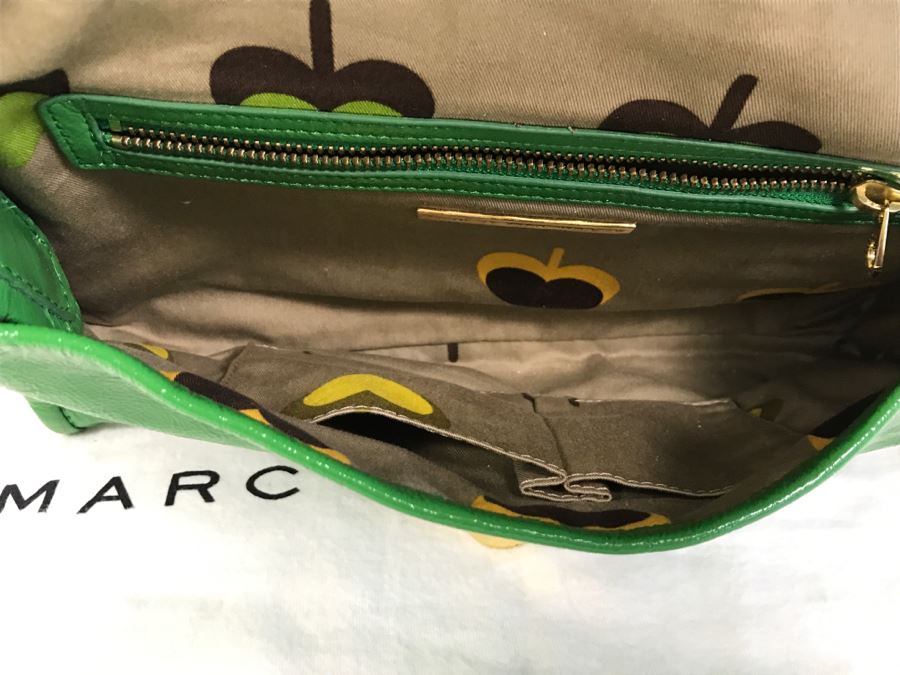 Marc Jacobs Handbag With Marc Jacobs Dust Jacket [Photo 10]