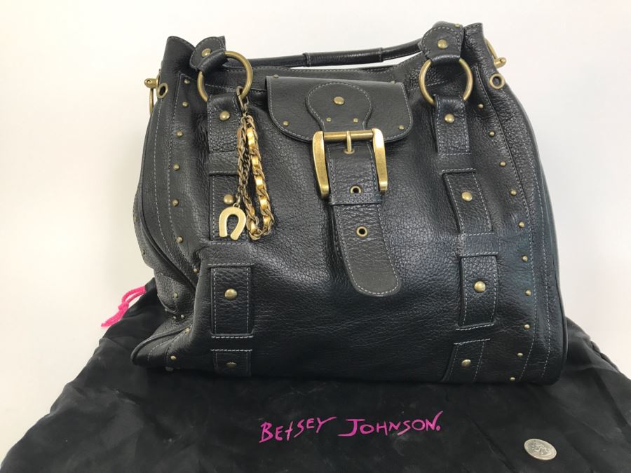 Betsey Johnson Handbag With Dust Jacket [Photo 2]