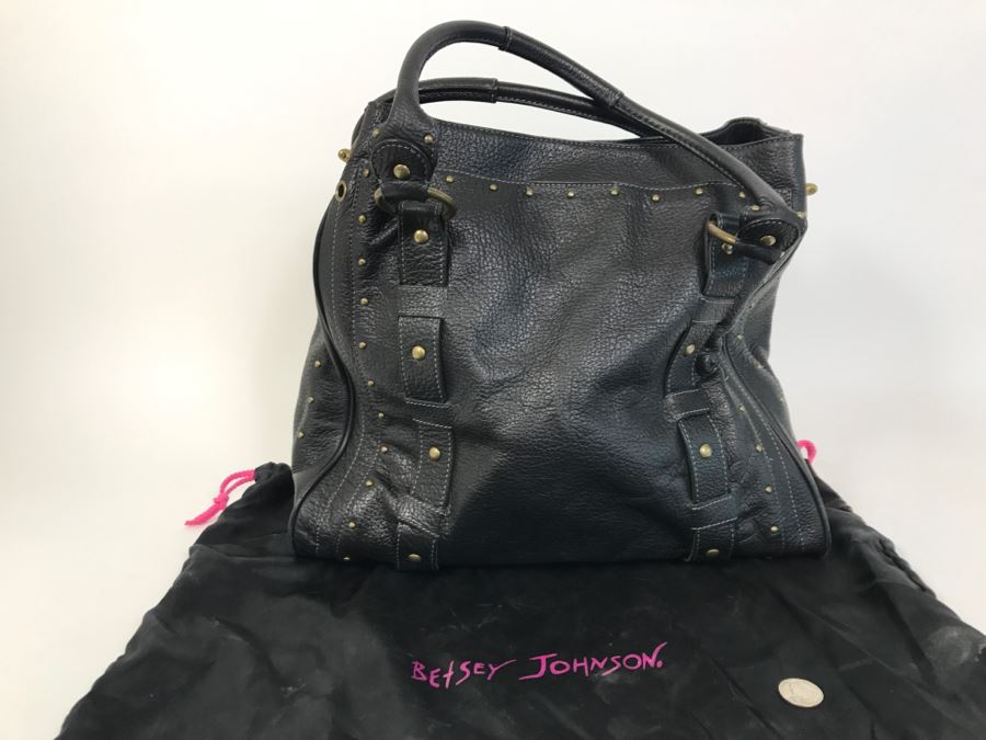 Betsey Johnson Handbag With Dust Jacket [Photo 4]