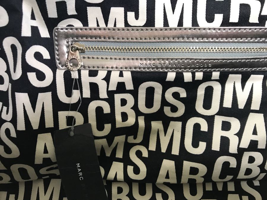 Betsey Johnson Handbag [Photo 11]