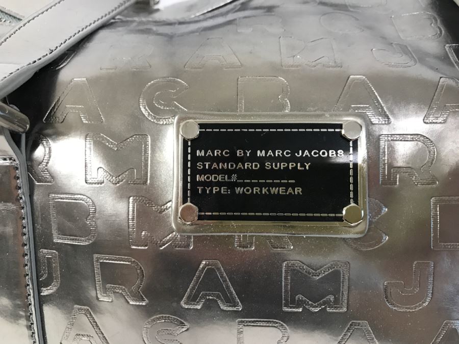 Betsey Johnson Handbag [Photo 4]