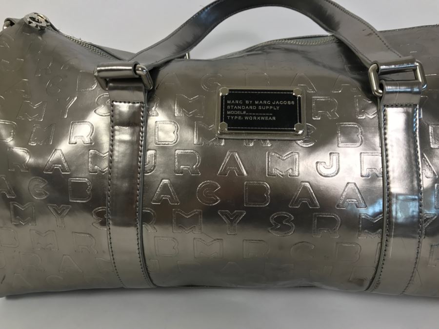 Betsey Johnson Handbag [Photo 3]