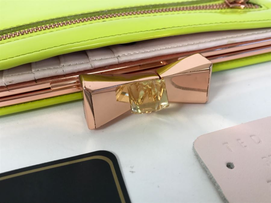Ted Baker Green Wallet [Photo 7]