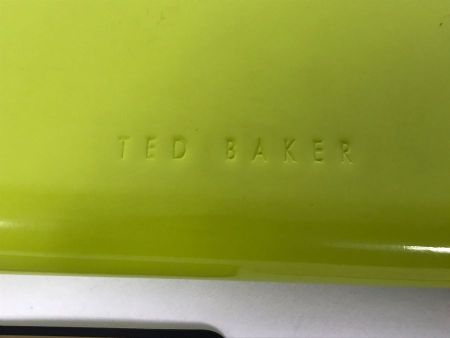 Ted Baker Green Wallet [Photo 4]