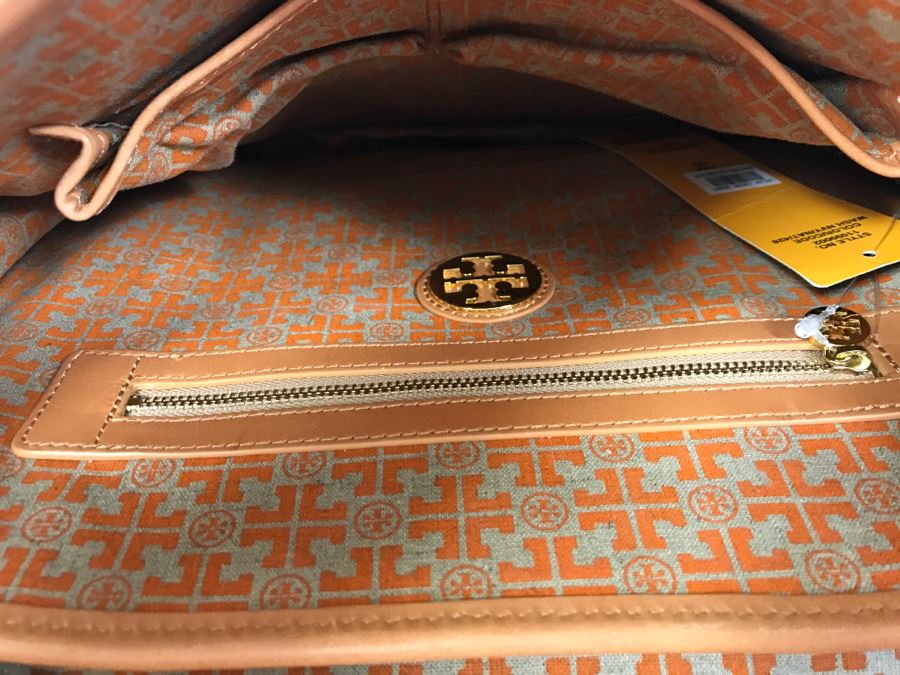 Tory Burch Handbag Crinkle Matthias Hobo New With Tags And Dust Jacket $595 Retail [Photo 10]