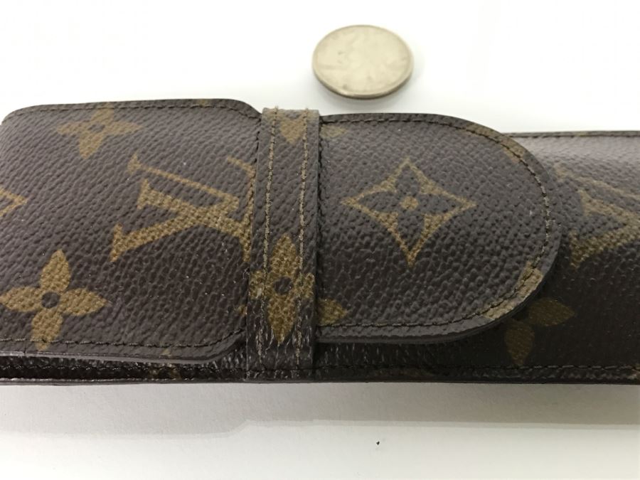 LOUIS VUITTON Monogram Pen Case [Photo 4]