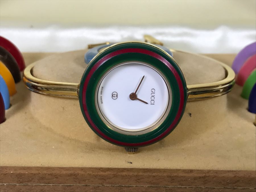 GUCCI Women's Watch In Case With Interchangeable Bezels And New Gucci Watch Bezel Set [Photo 4]