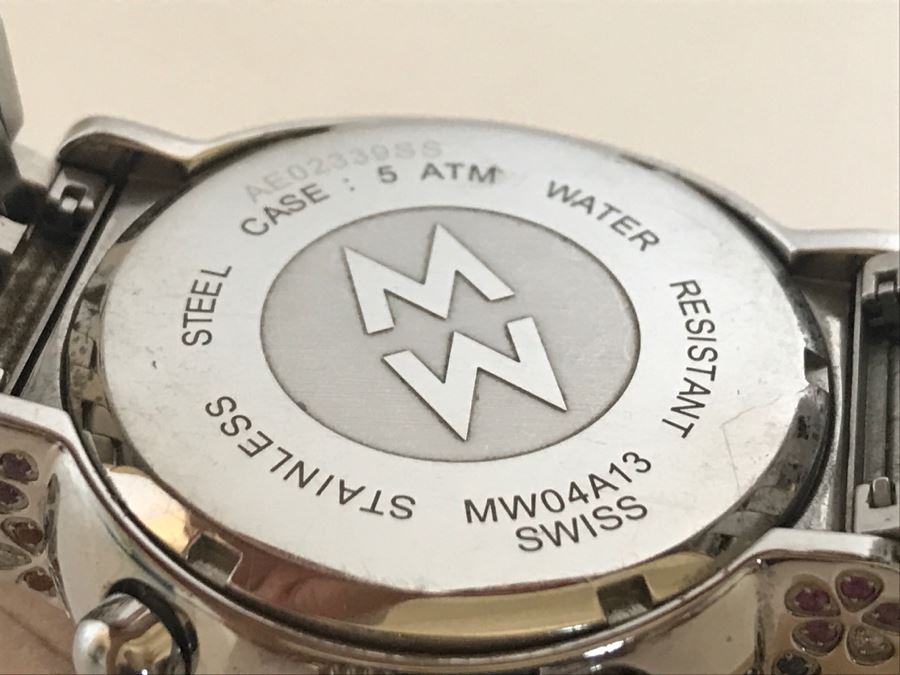 MICHELE Luxury Diamond Chronograph Ladies Watch 'Extreme Fleur' 160 Individually Set Precious And Semi Precious Stones 1.35 Carats TW MW04A13 [Photo 16]