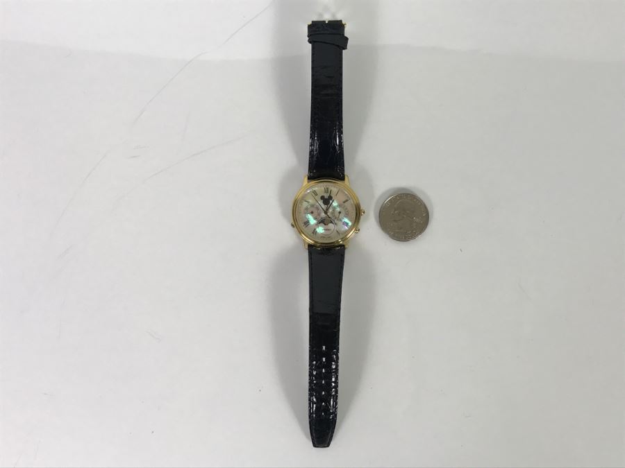 DISNEY Mickey Mouse Watch [Photo 2]