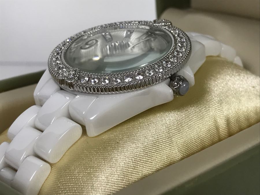 Judith Ripka Ladies Watch With Case [Photo 10]